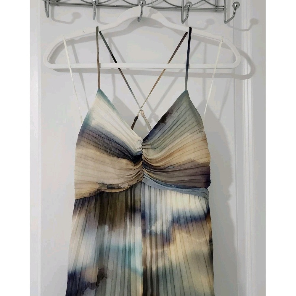 Express Women's Pleated V-Neck Sleeveless Lined Maxi Dress Size XS - Picture 3 of 9